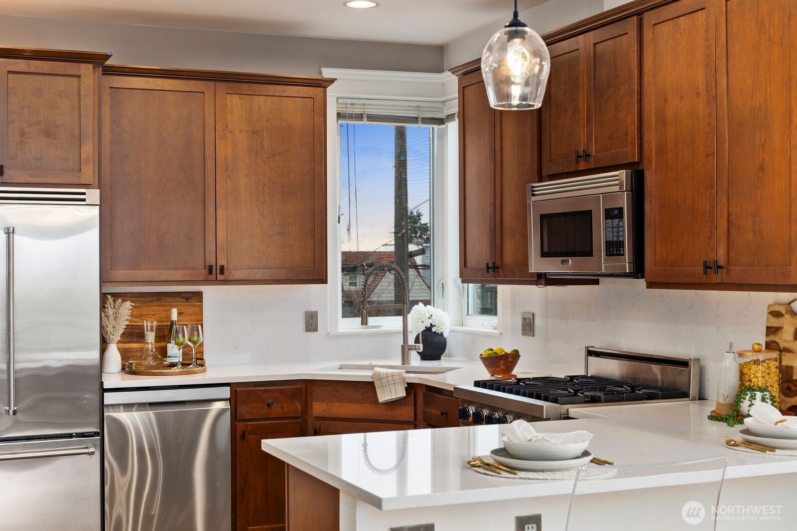 1601 California Avenue SW