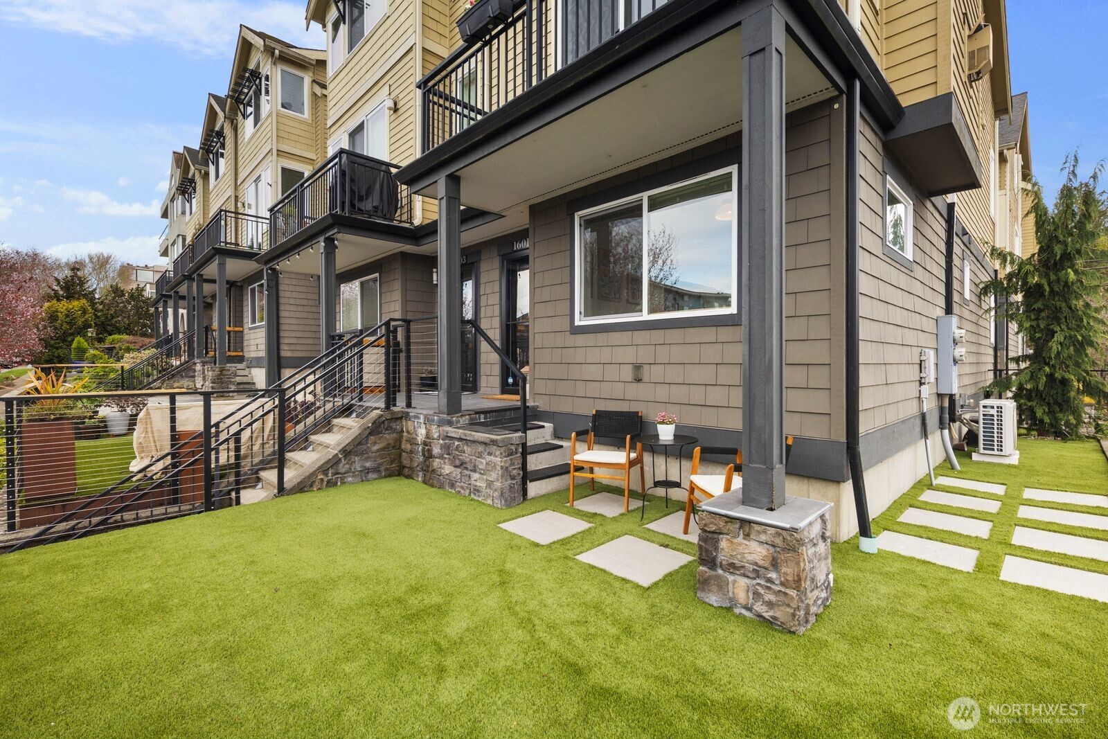 1601 California Avenue SW