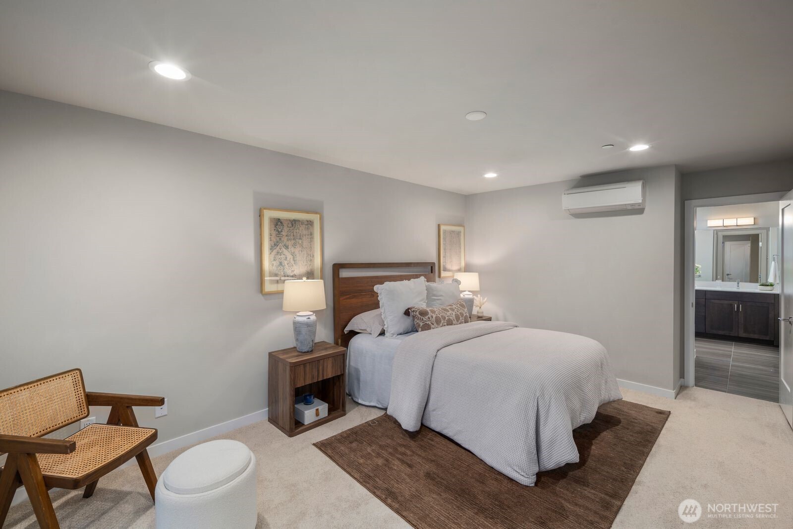 14517 1st Avenue NE Unit: D