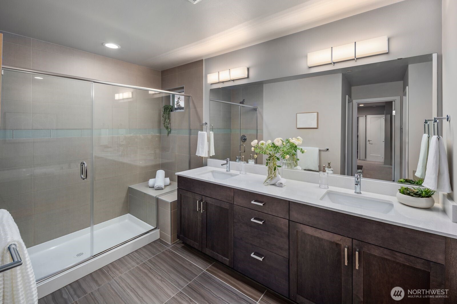 14517 1st Avenue NE Unit: D