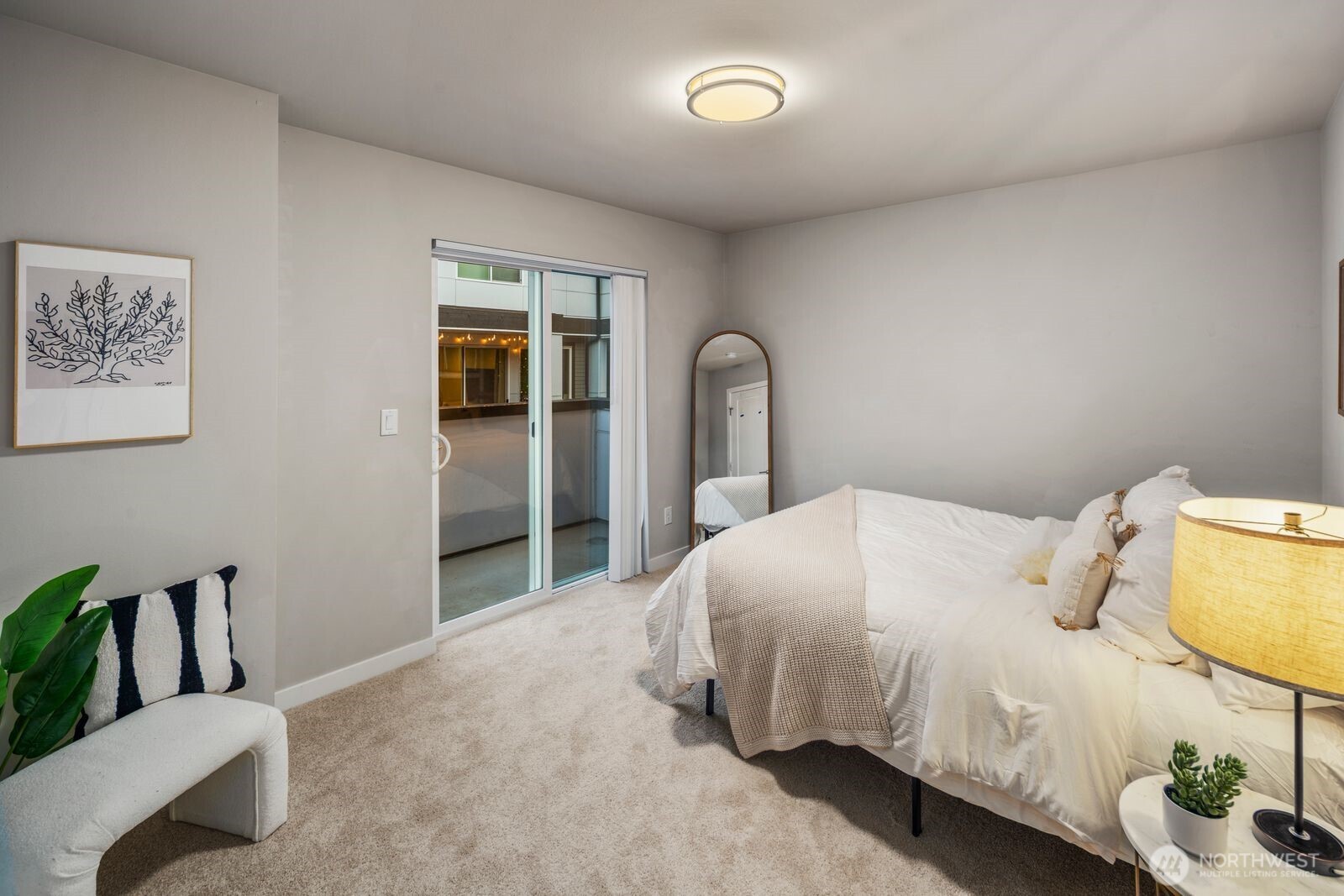 14517 1st Avenue NE Unit: D