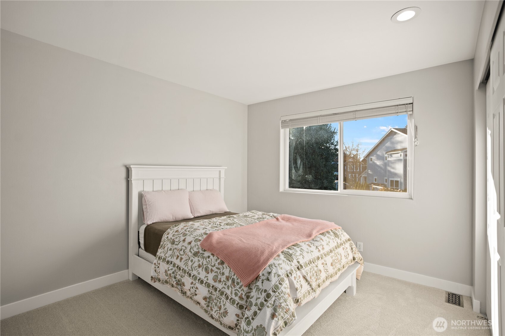 12923 86th Avenue NE