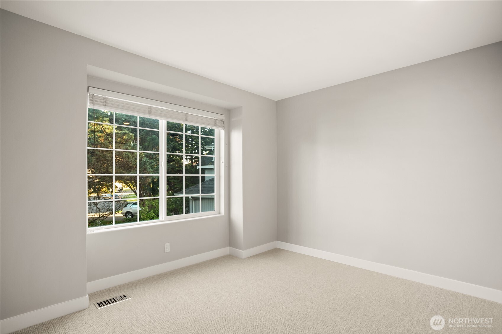 12923 86th Avenue NE