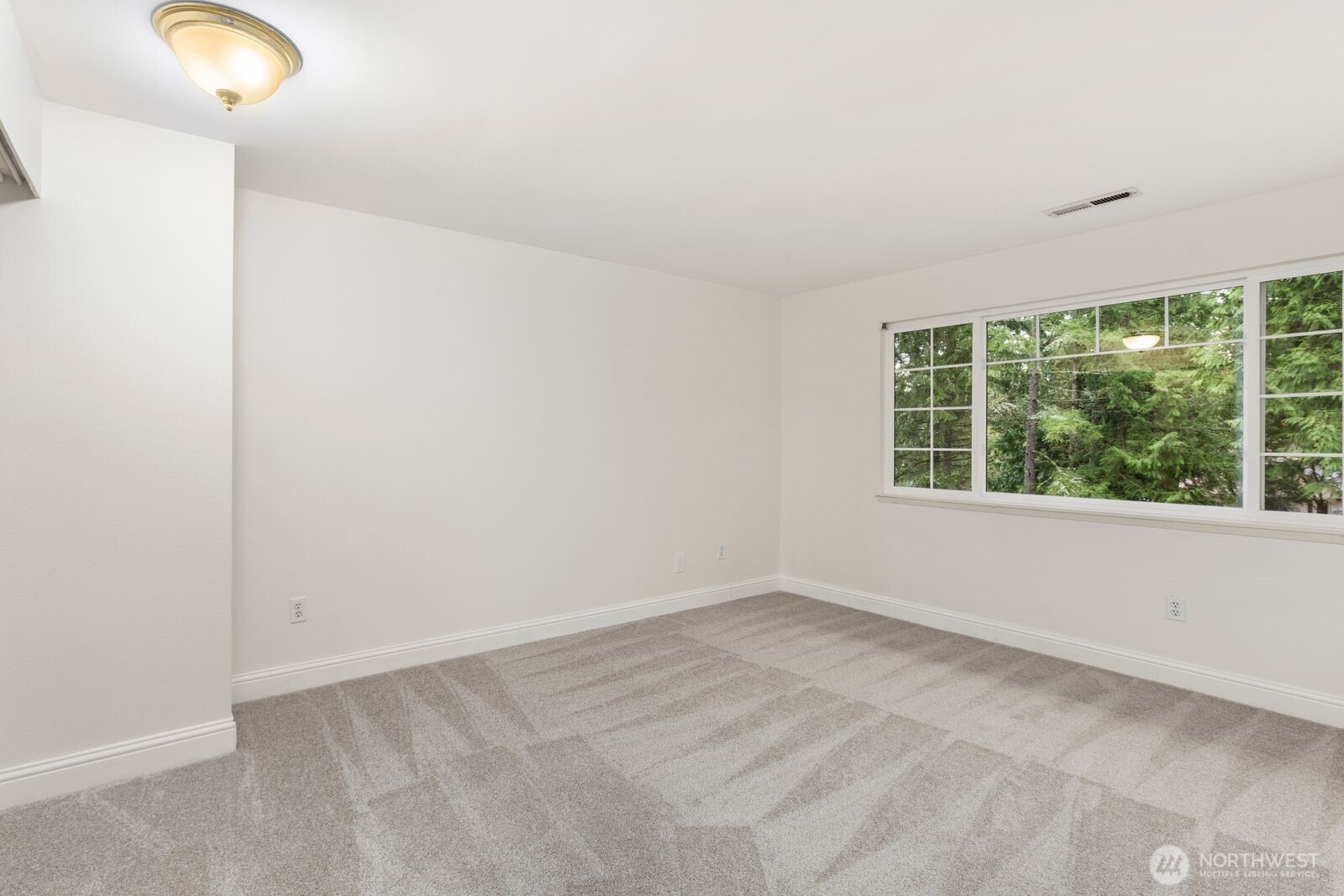 18505 NE 26th Street