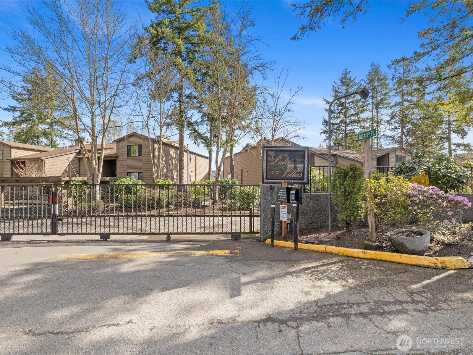 17412 NE 40th Place Unit: A6