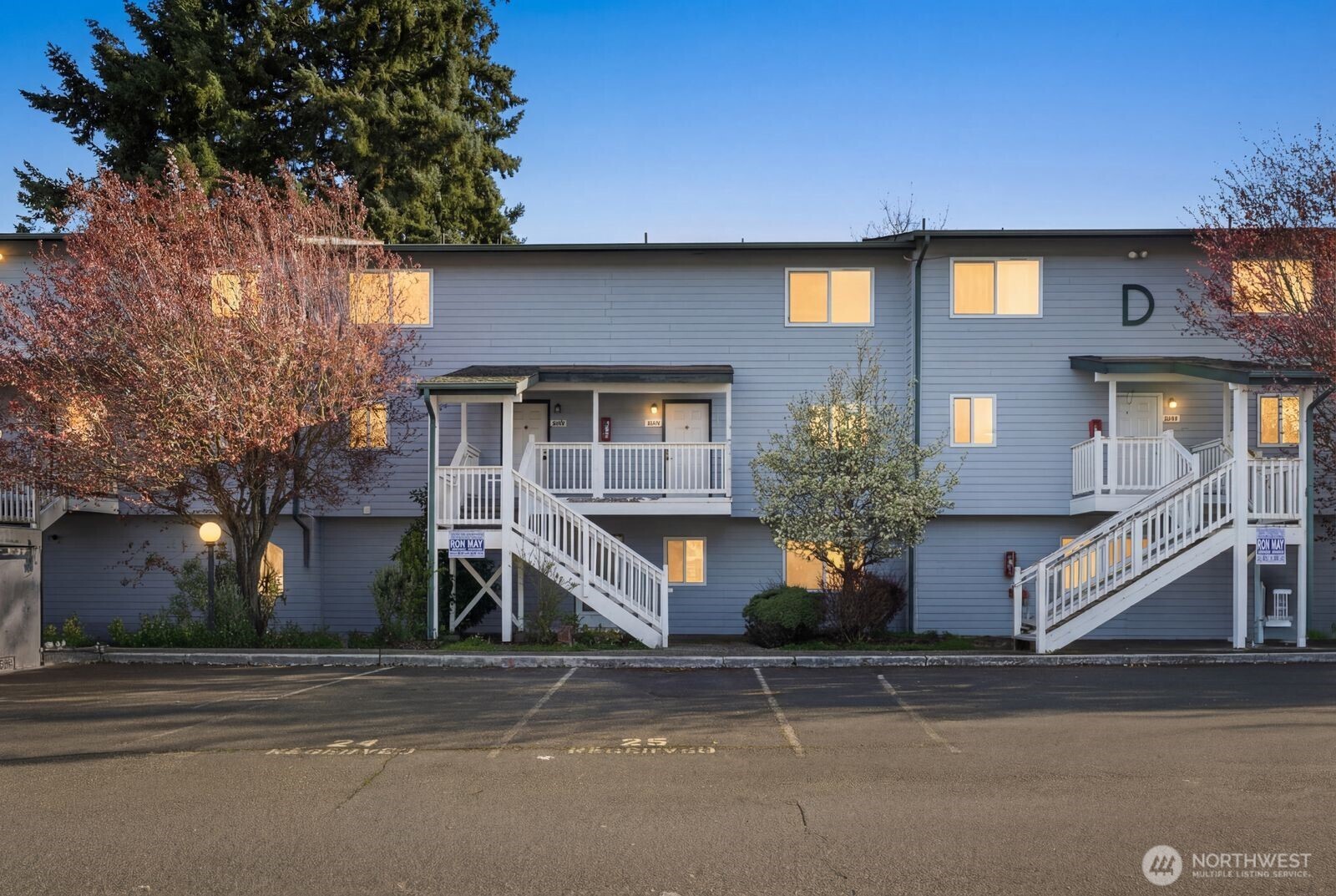 8823 Holly Drive Unit: D204