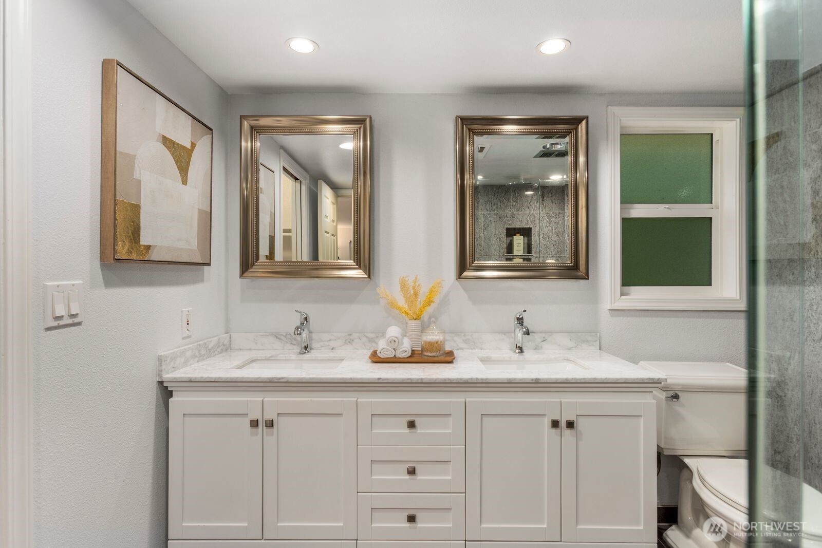 18505 NE 26th Street