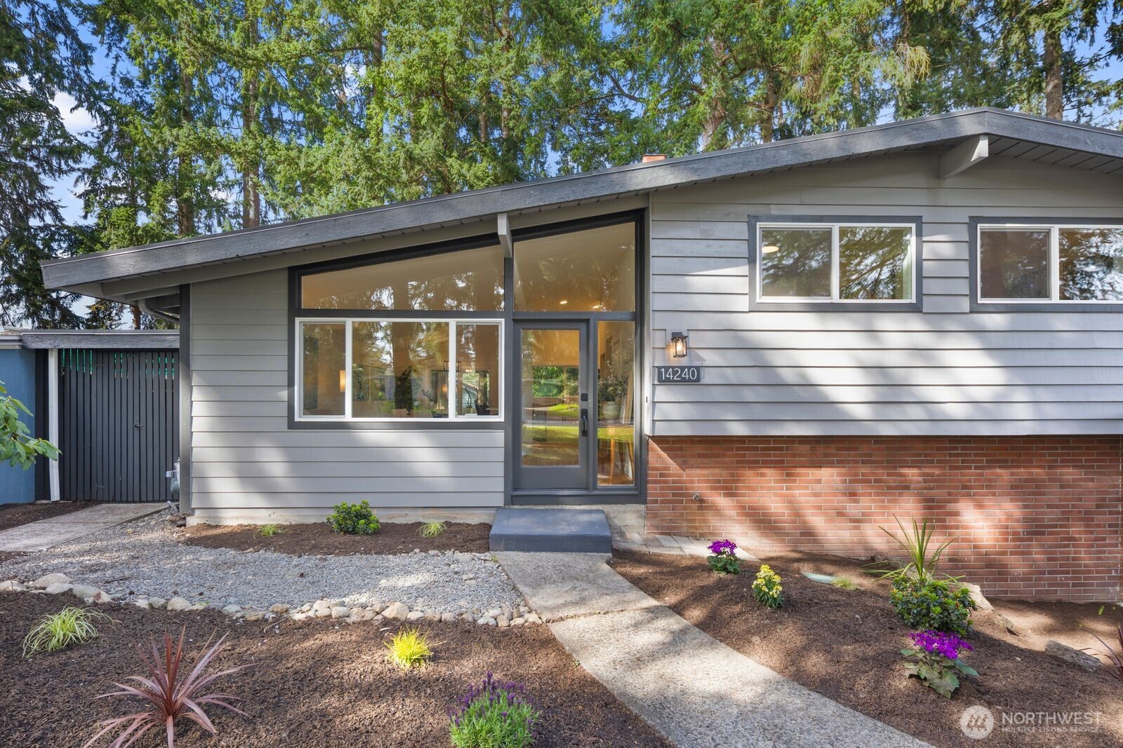 14240 Lake Hills Boulevard