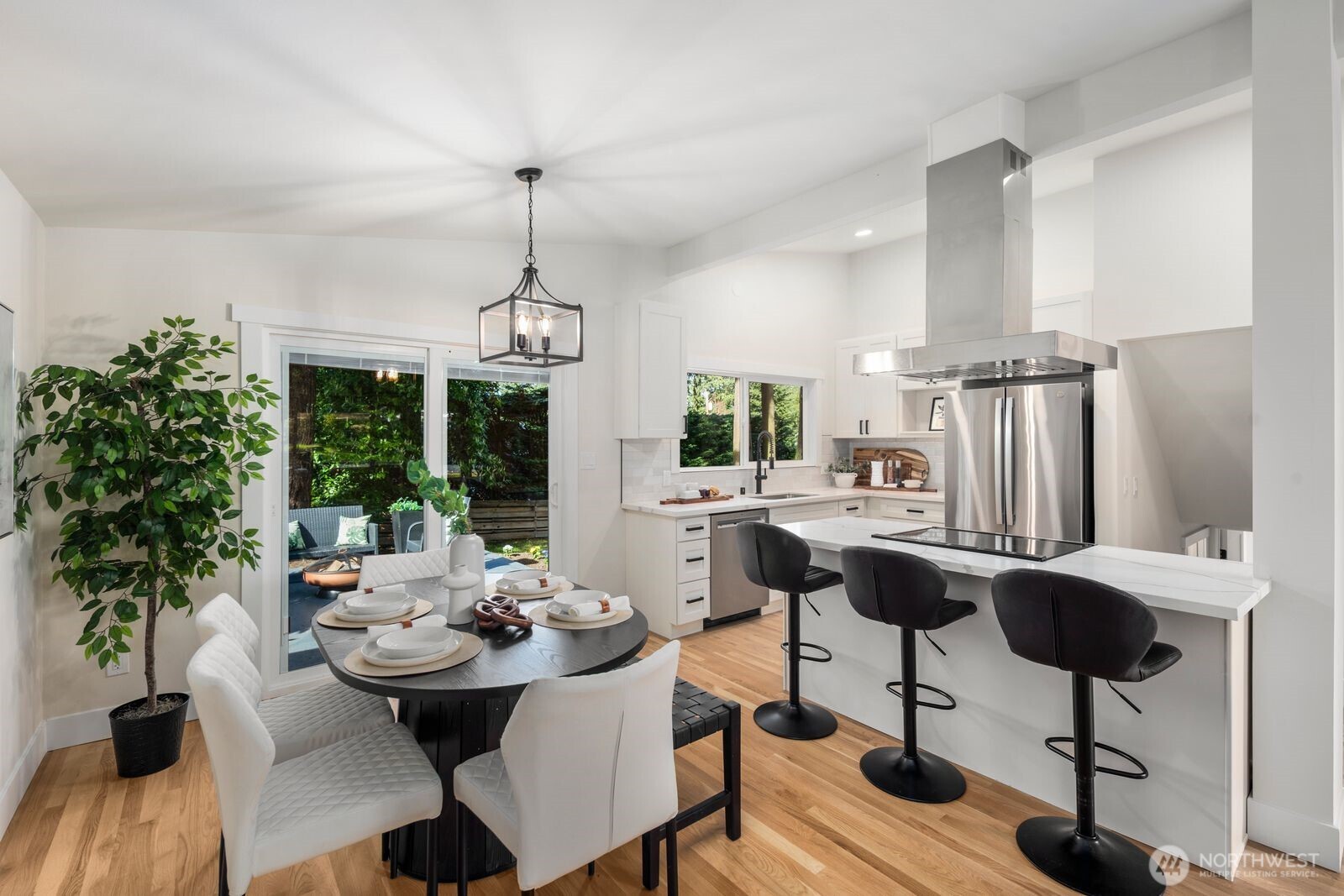 14240 Lake Hills Boulevard