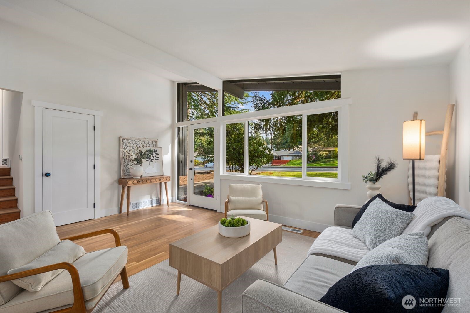 14240 Lake Hills Boulevard