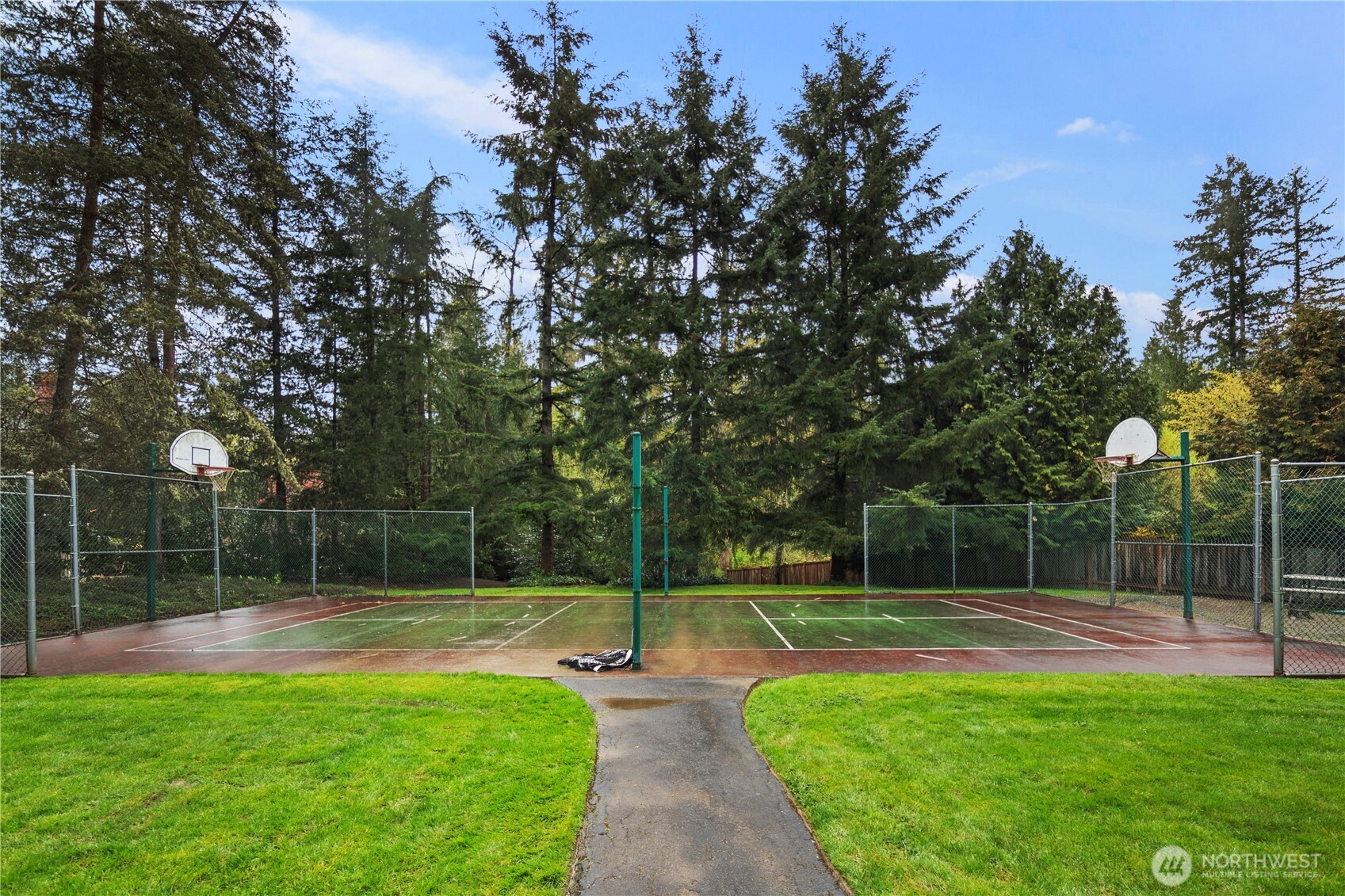 2717 264th Court NE