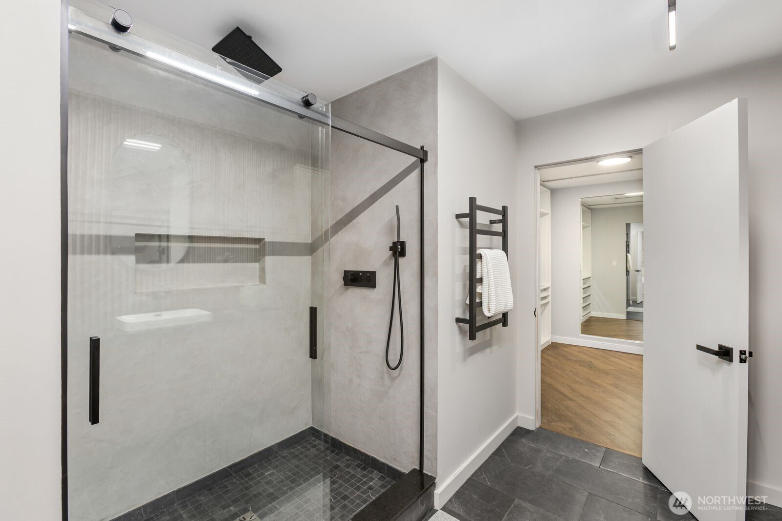 31129 Cobble Hill Drive SE