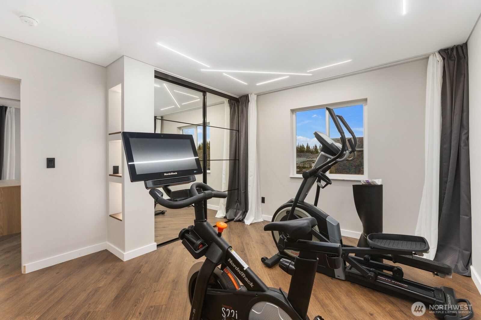 31129 Cobble Hill Drive SE