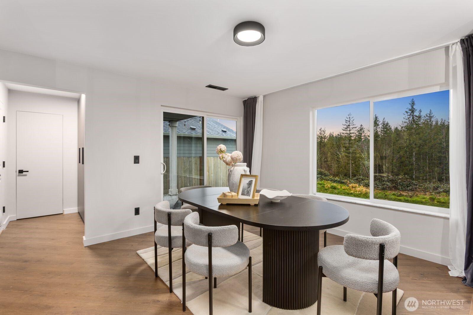 31129 Cobble Hill Drive SE