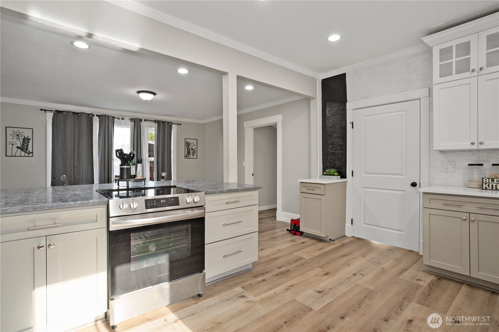 706 S 58th Street