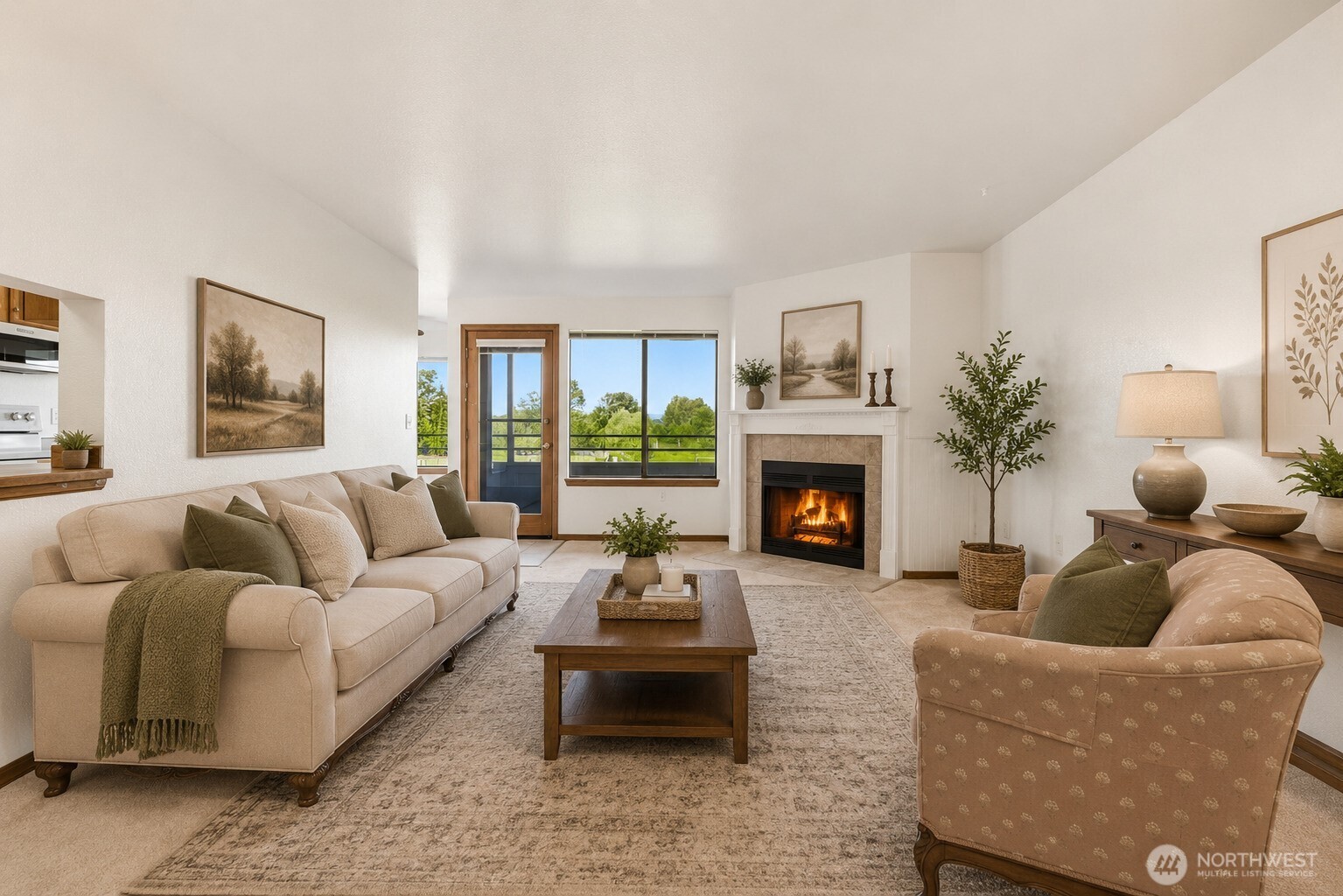 101 Pine Ave Unit: 105