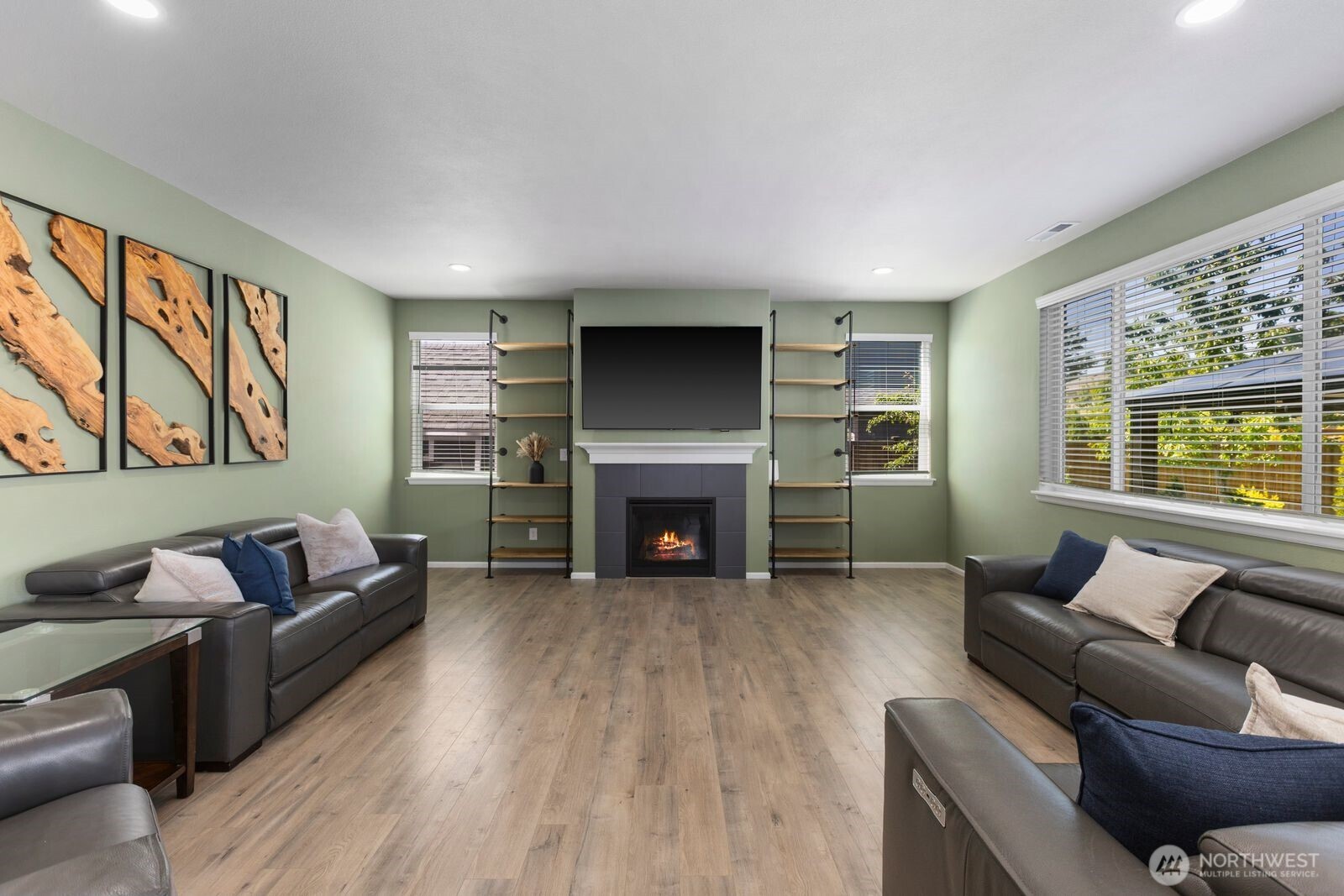 2759 Christianson Avenue