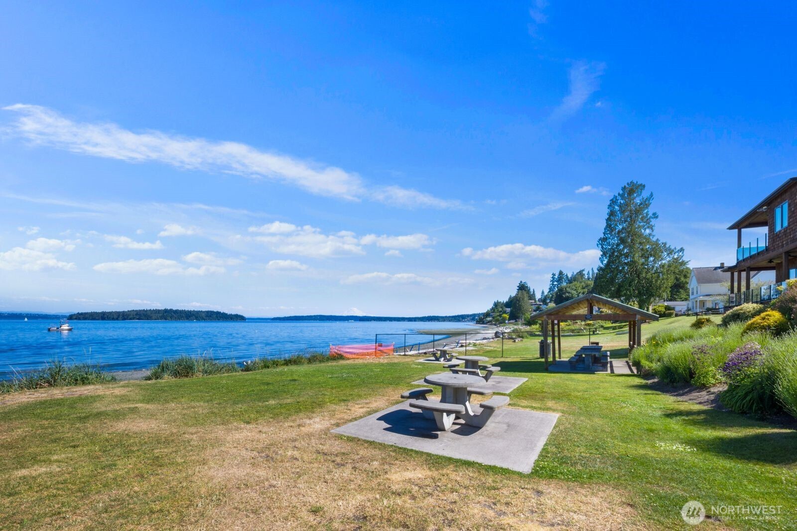 7989 E Barsay Lane