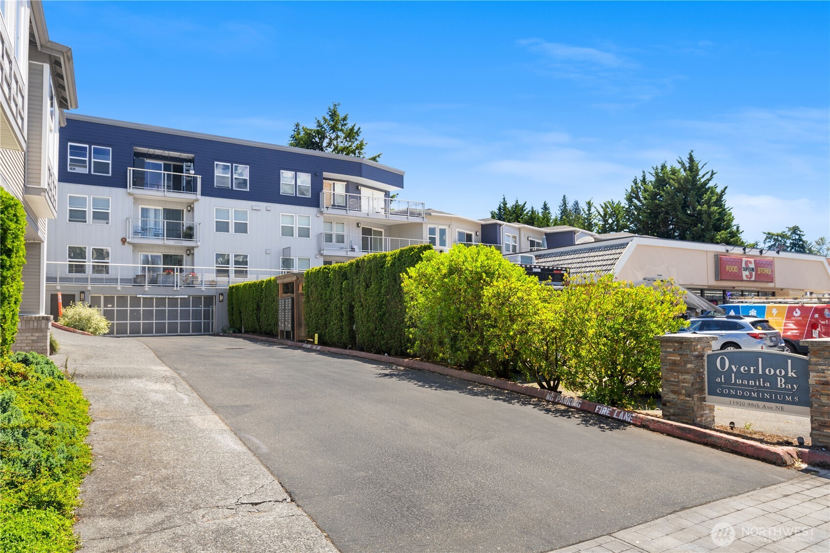 11920 98th Avenue NE Unit: 211