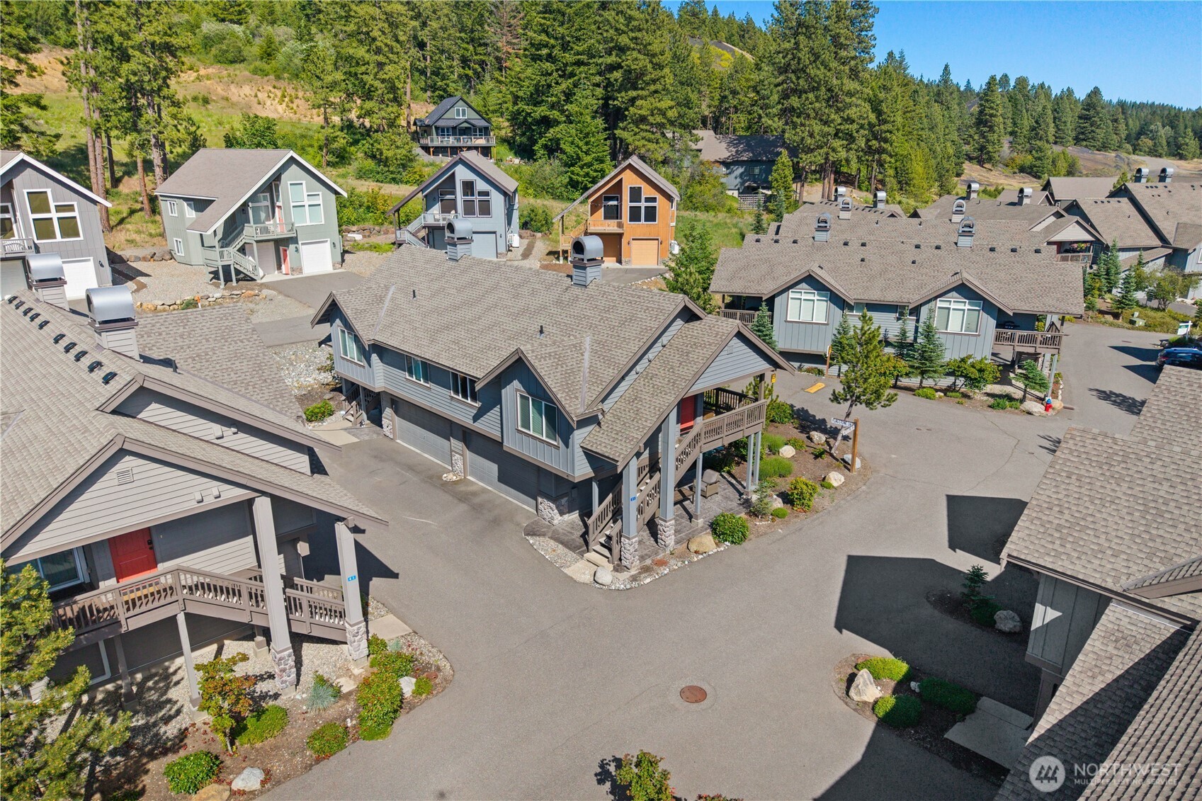31 Keystone Lane Unit: 2