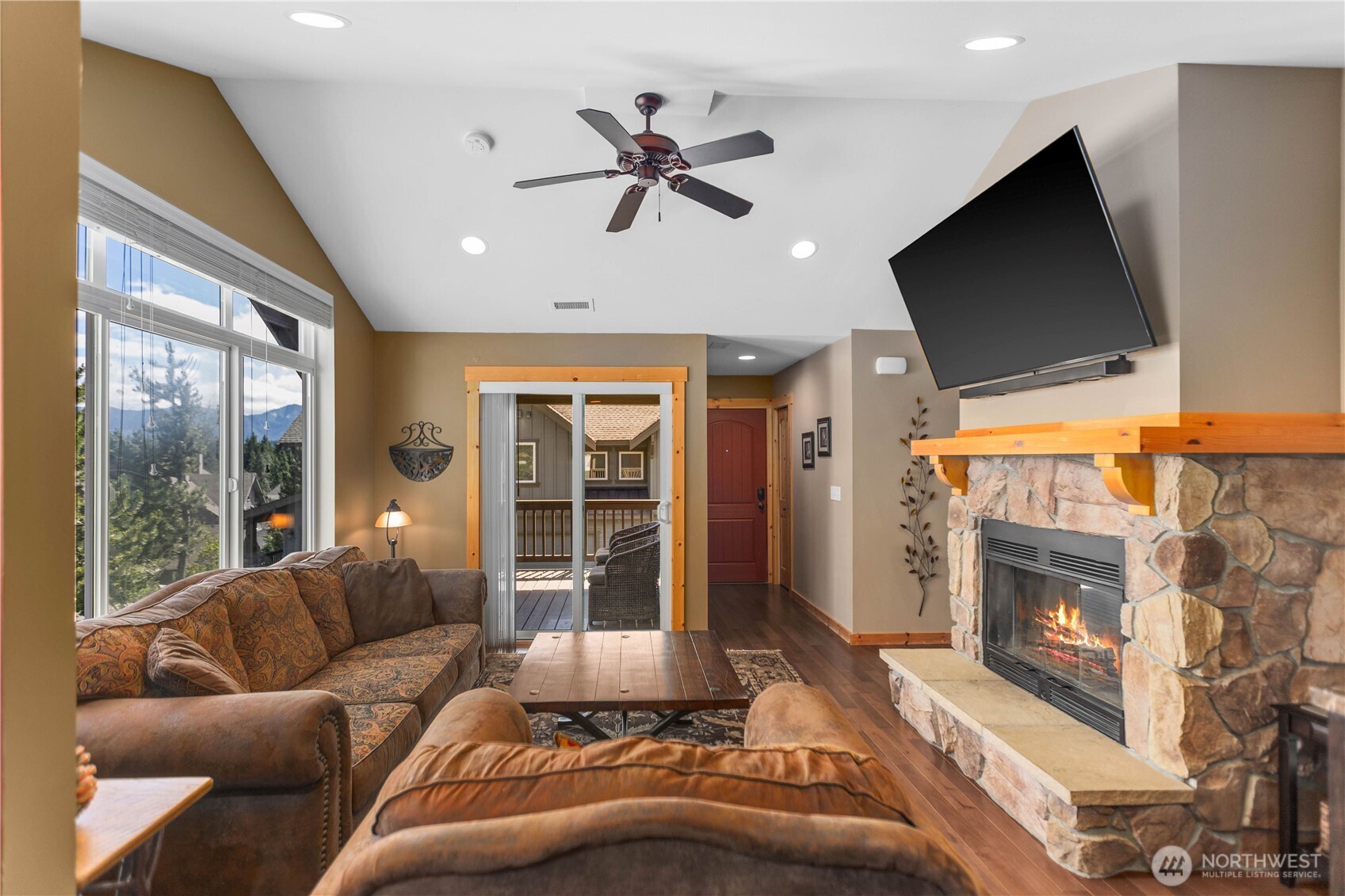 31 Keystone Lane Unit: 2