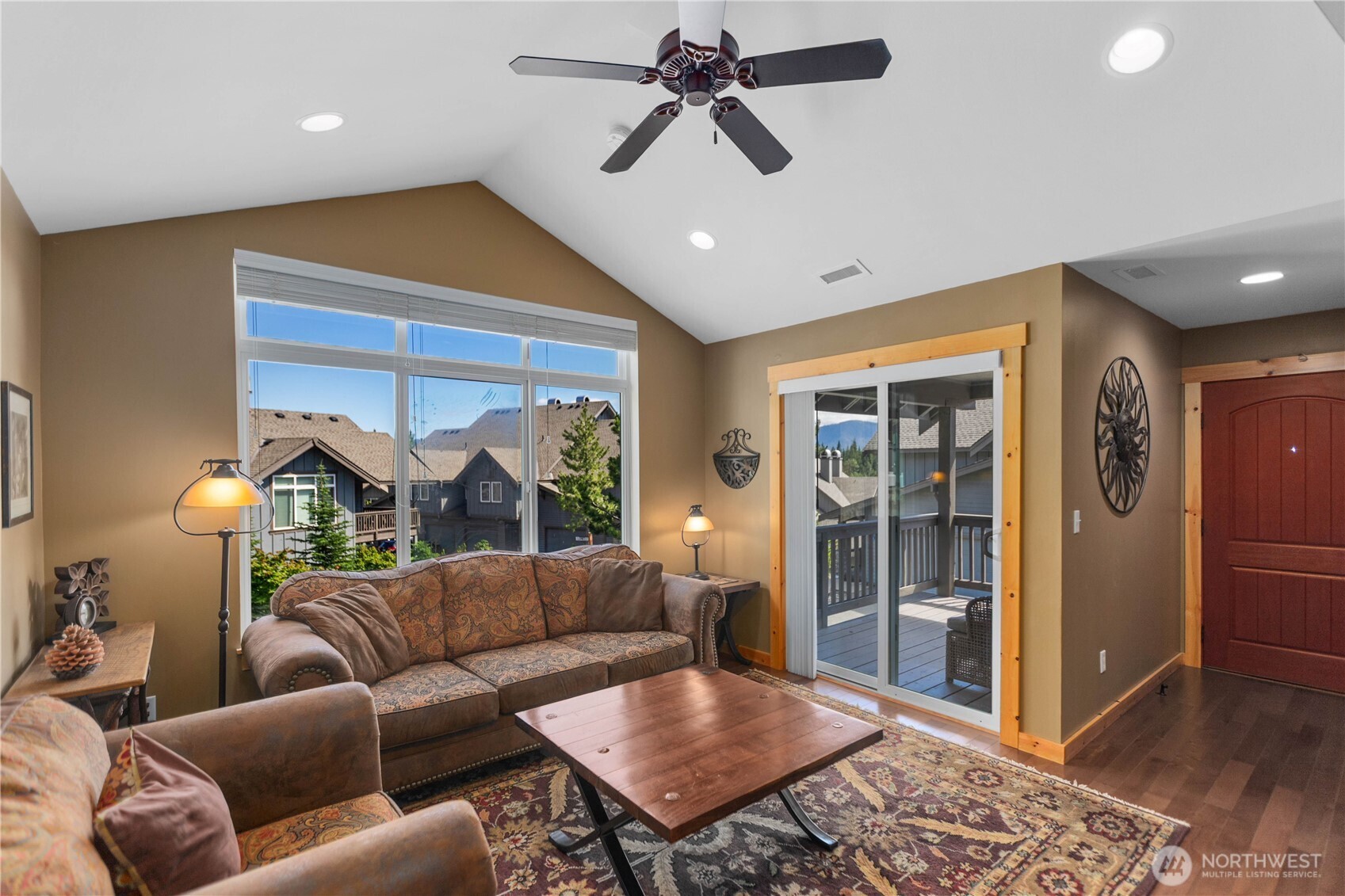 31 Keystone Lane Unit: 2
