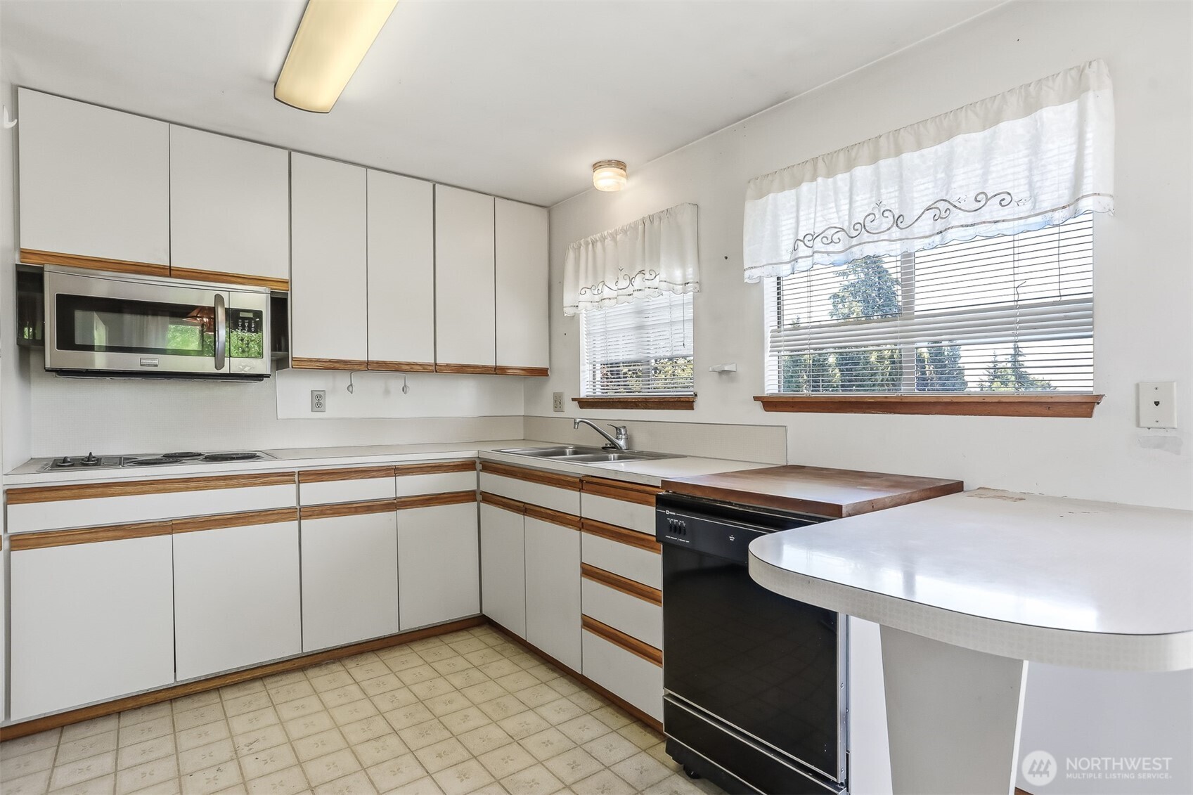 1625 2nd Street