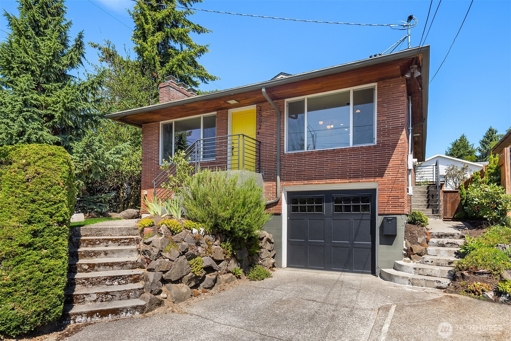 2502 NE 68th Street