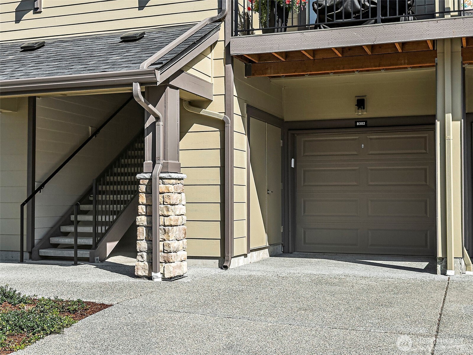 1222 Confluence Way SE Unit: 302