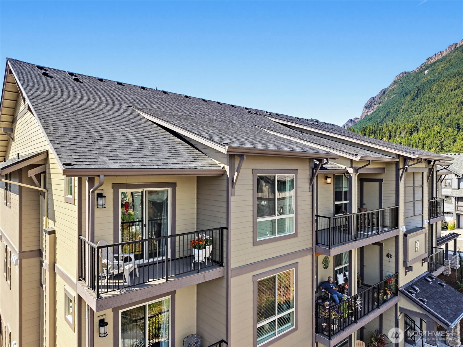 1222 Confluence Way SE Unit: 302