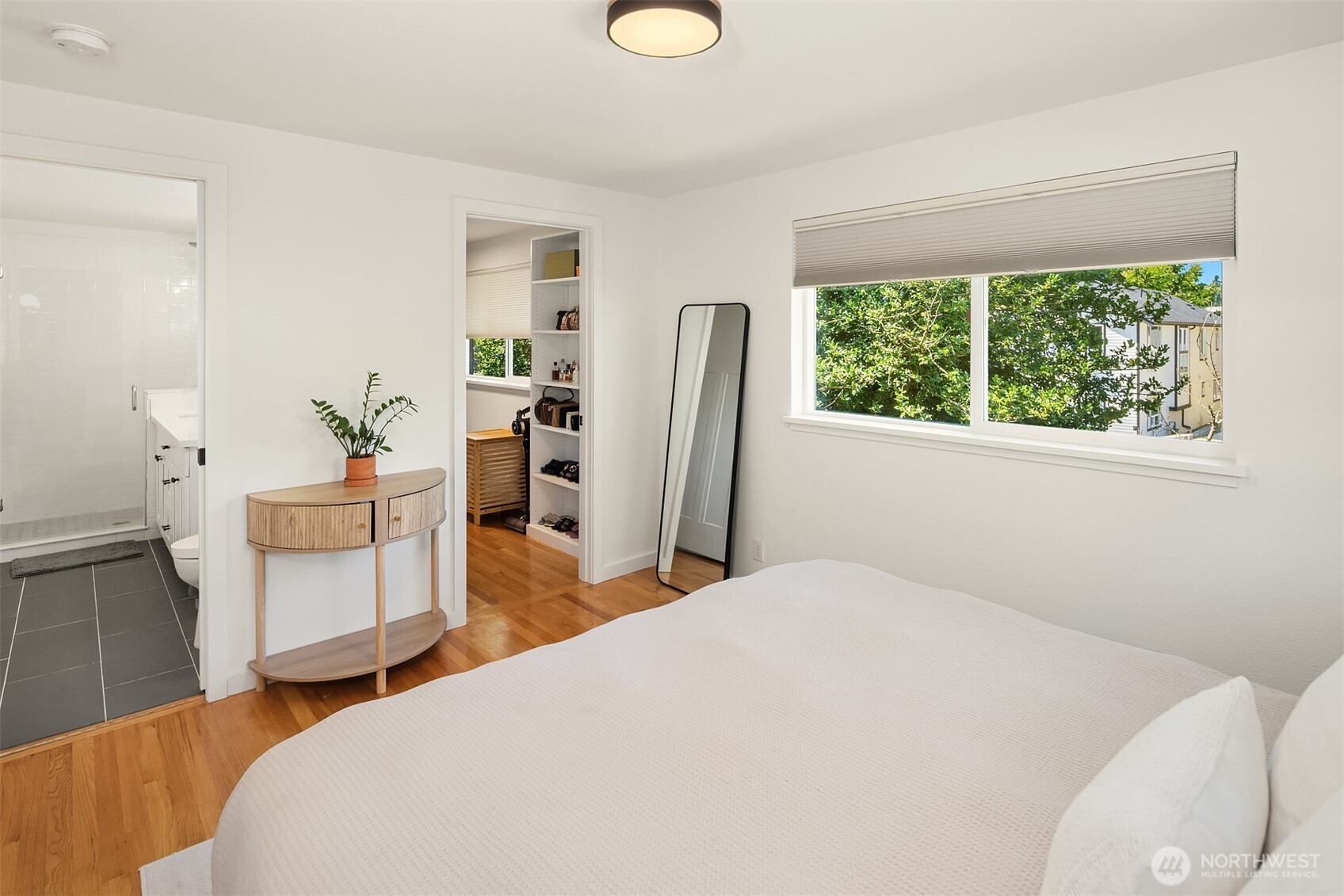 2502 NE 68th Street