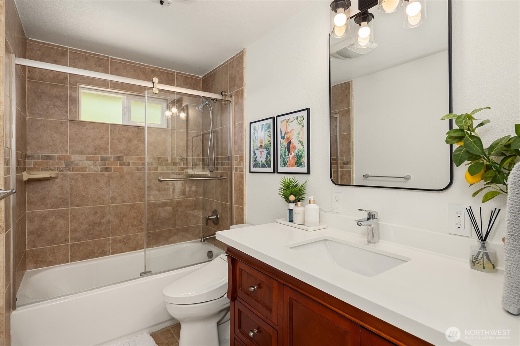 2502 NE 68th Street