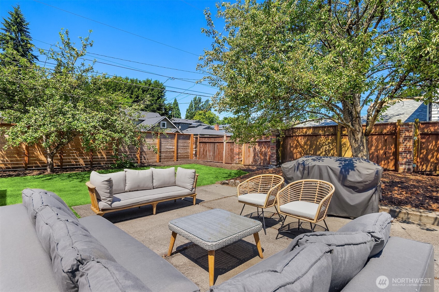 2502 NE 68th Street