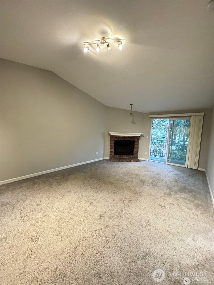 12607 100th Lane NE
