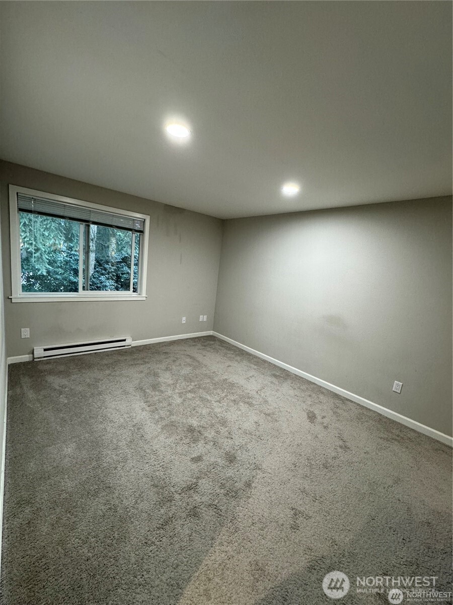 12607 100th Lane NE