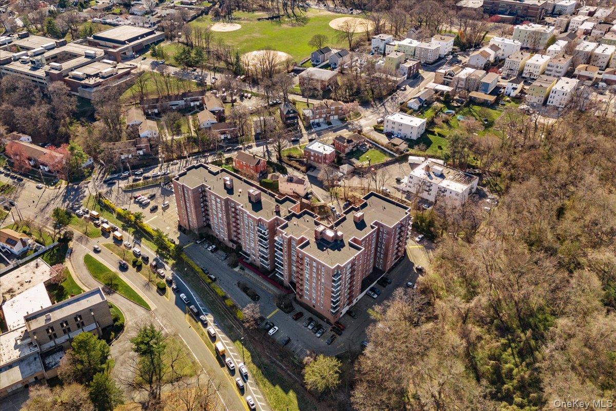 245 Rumsey Road Unit: 2G