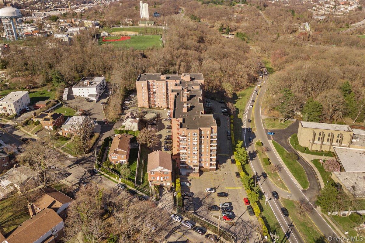 245 Rumsey Road Unit: 2G