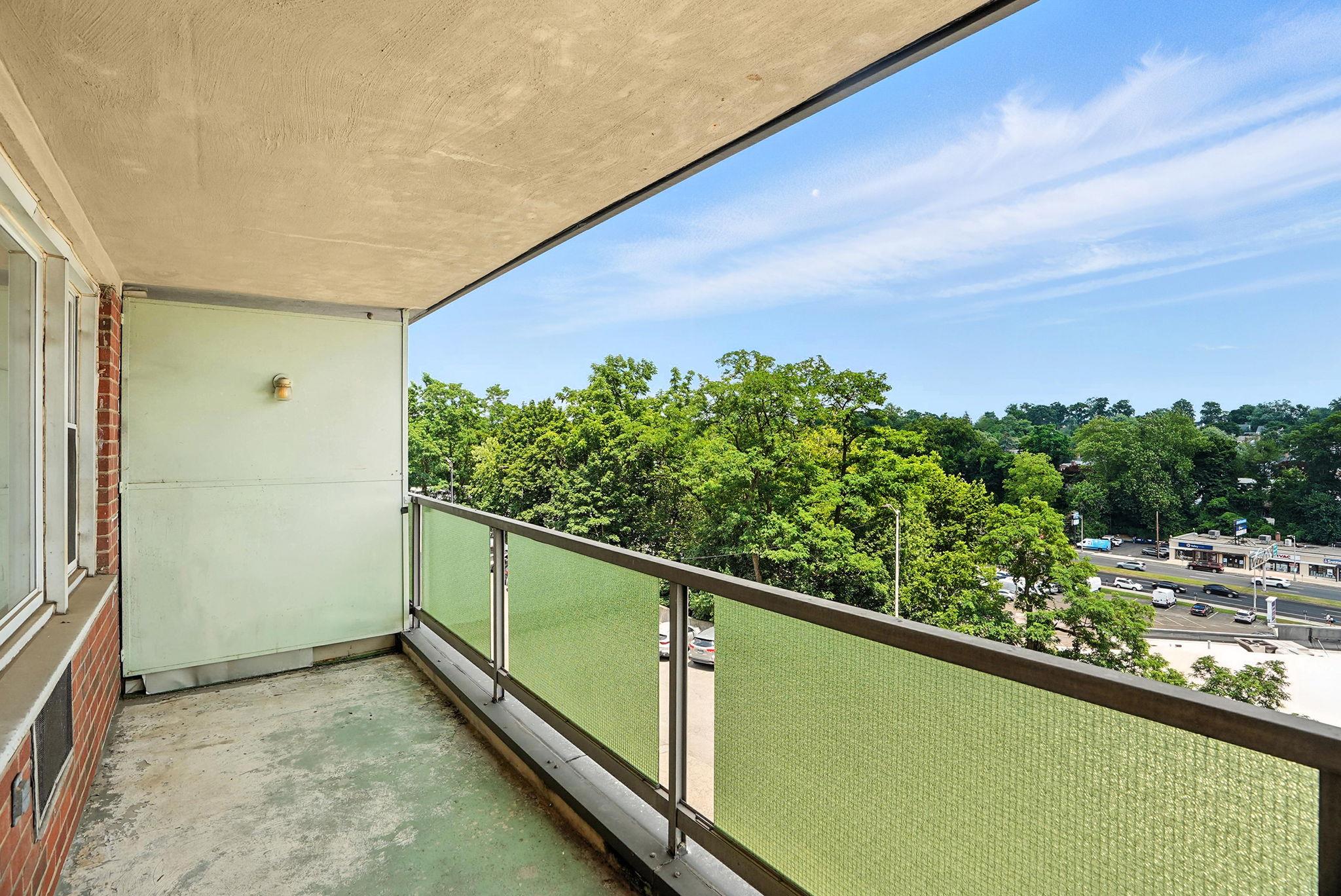 1853 Central Park Avenue Unit: 3E