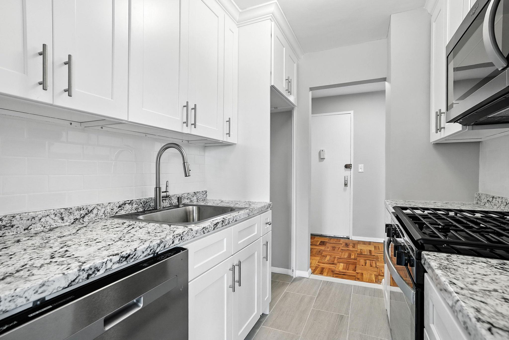 1853 Central Park Avenue Unit: 3E