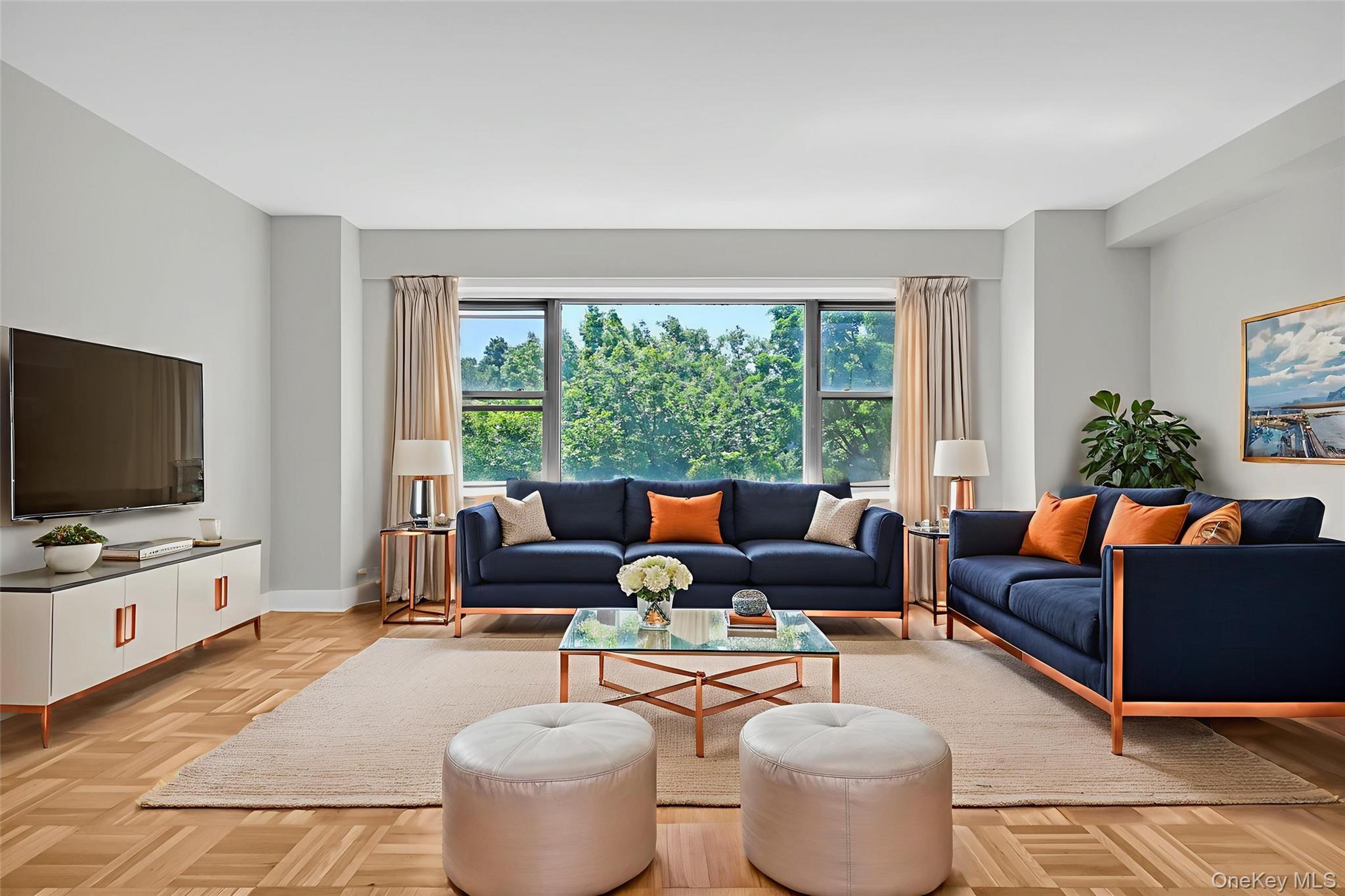 9 Fordham Hill Oval Unit: 3C