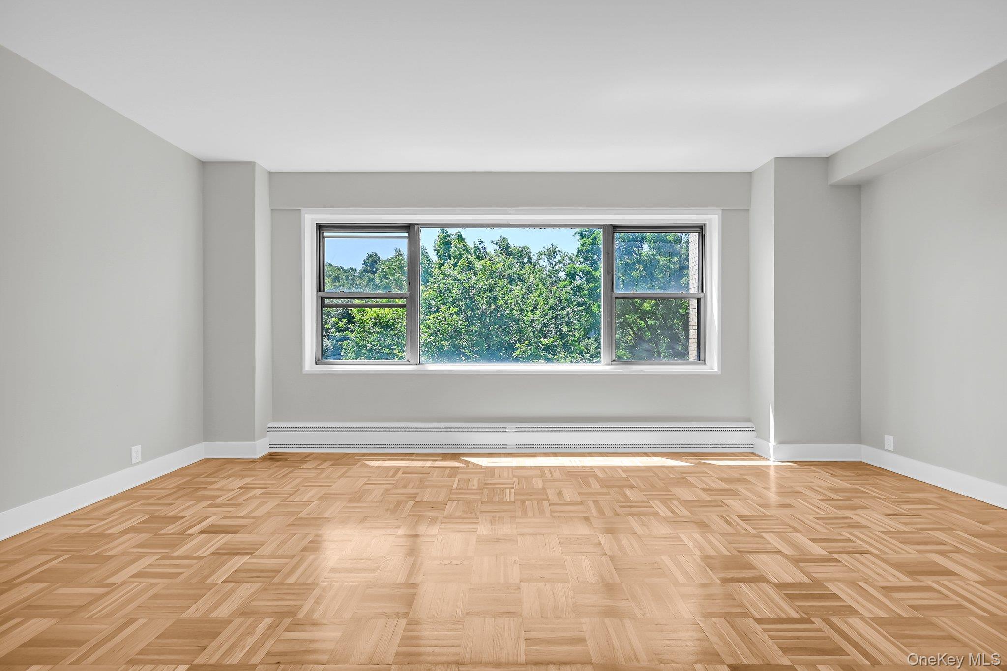 9 Fordham Hill Oval Unit: 3C