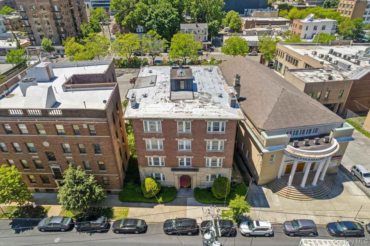 27 Locust Avenue Unit: 4N