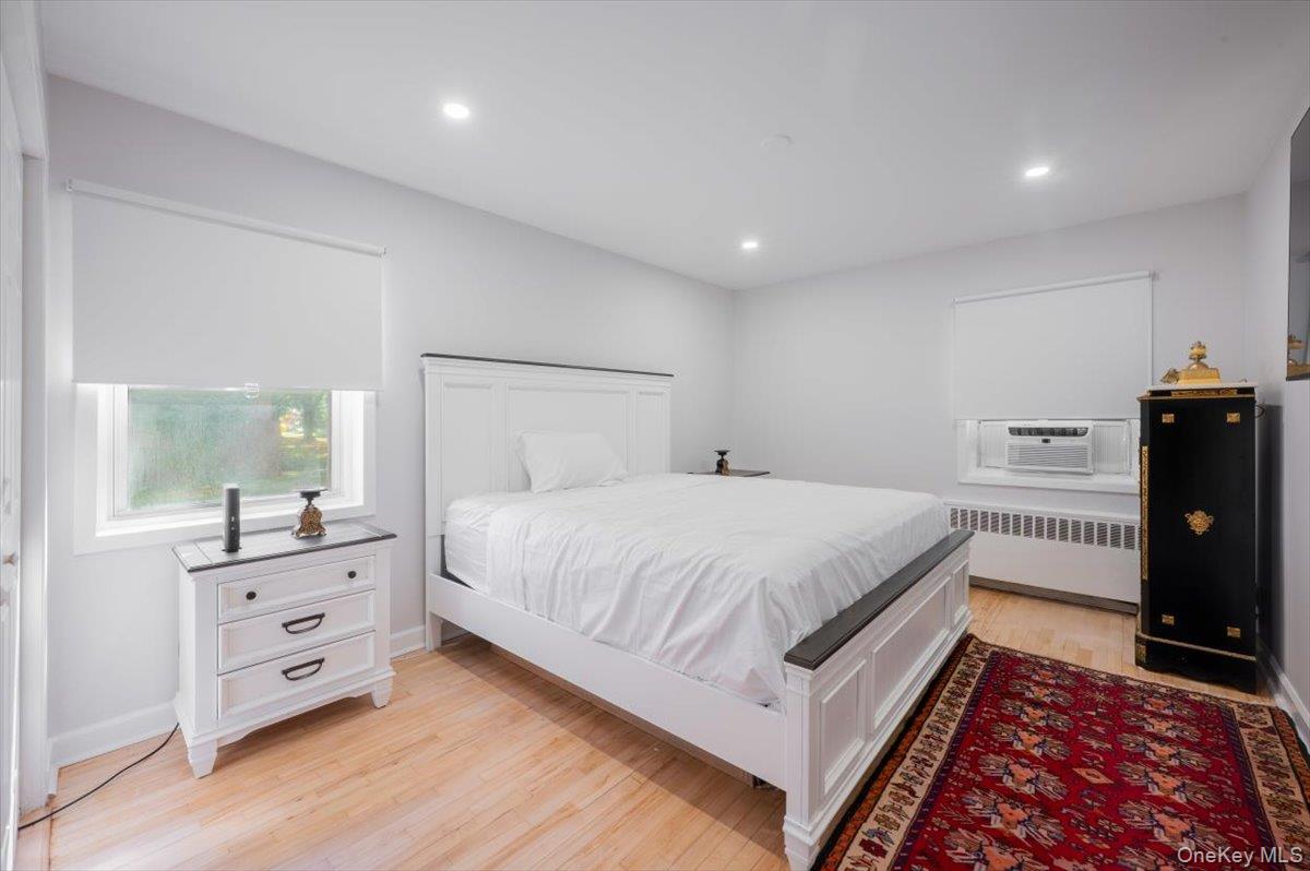 320 S Broadway Avenue Unit: N2