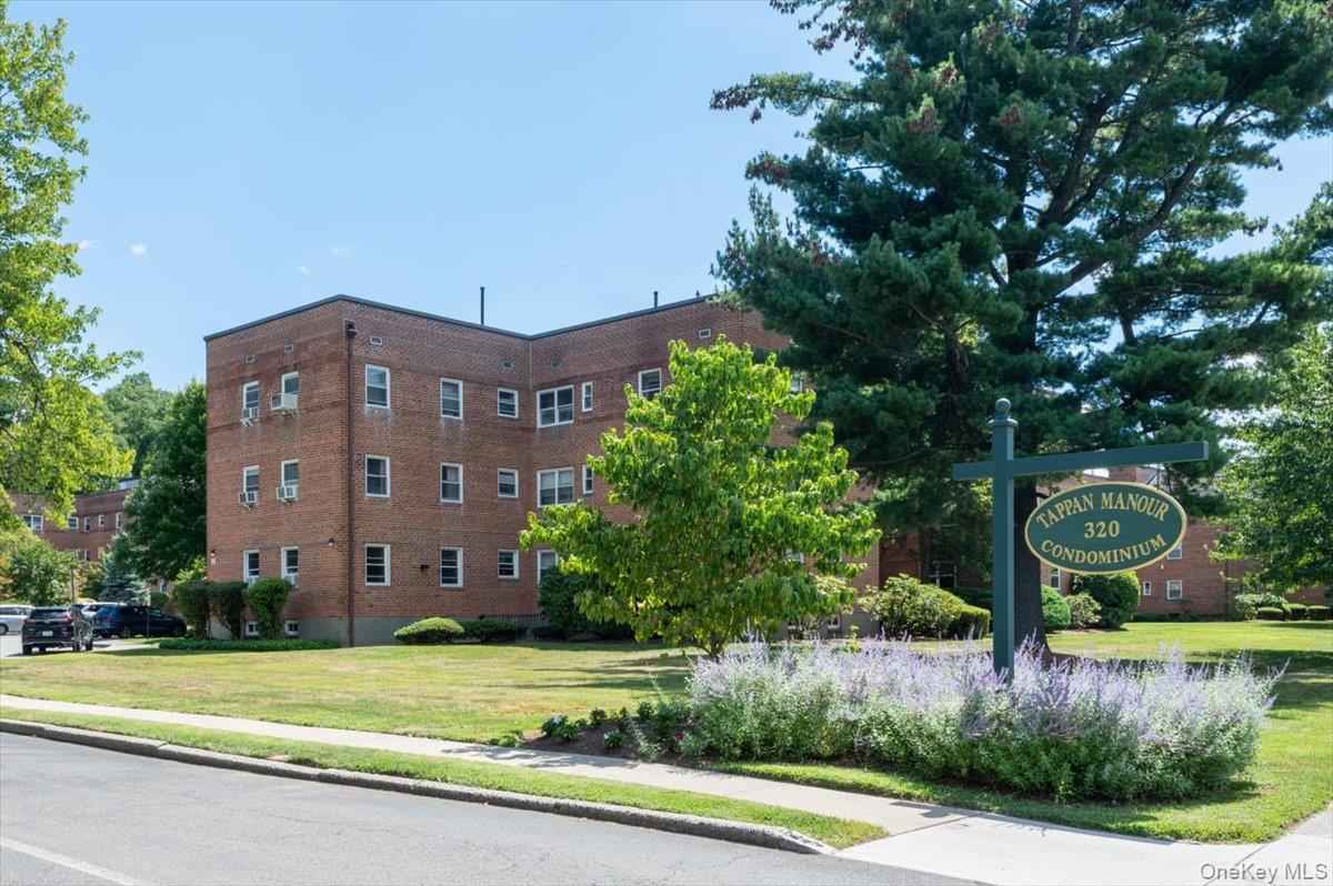 320 S Broadway Avenue Unit: N2