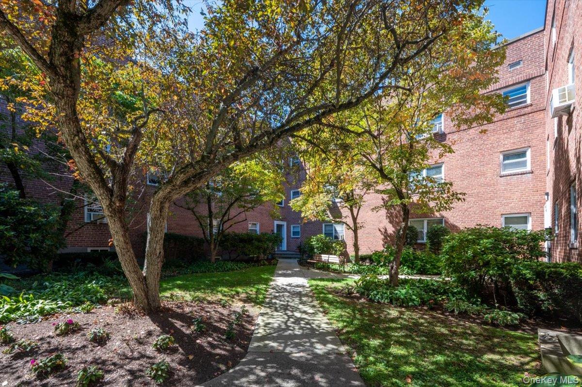 320 S Broadway Avenue Unit: N2
