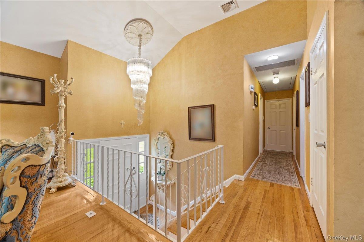 550 Saw Mill River Road