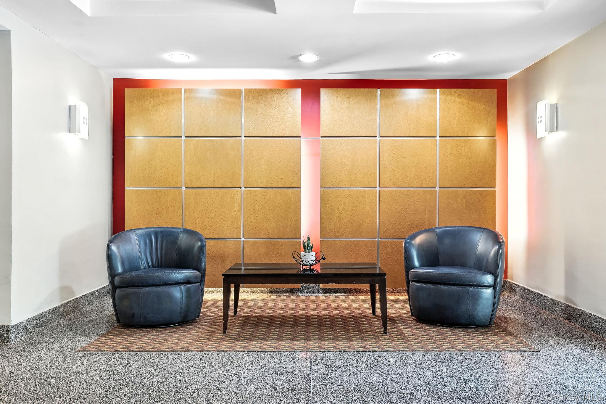 1133 Midland Avenue Unit: 4L