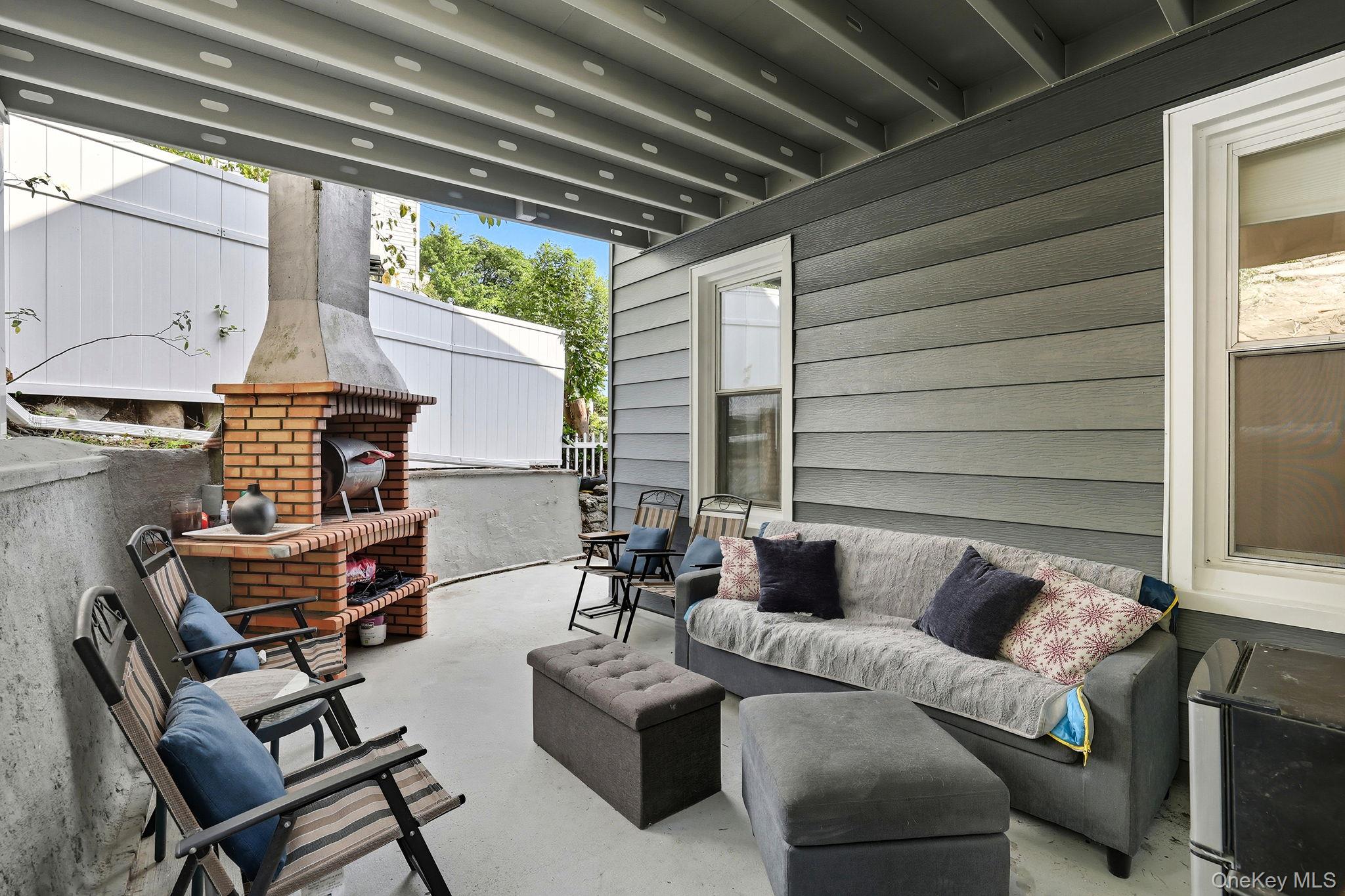 261 Edwards Place