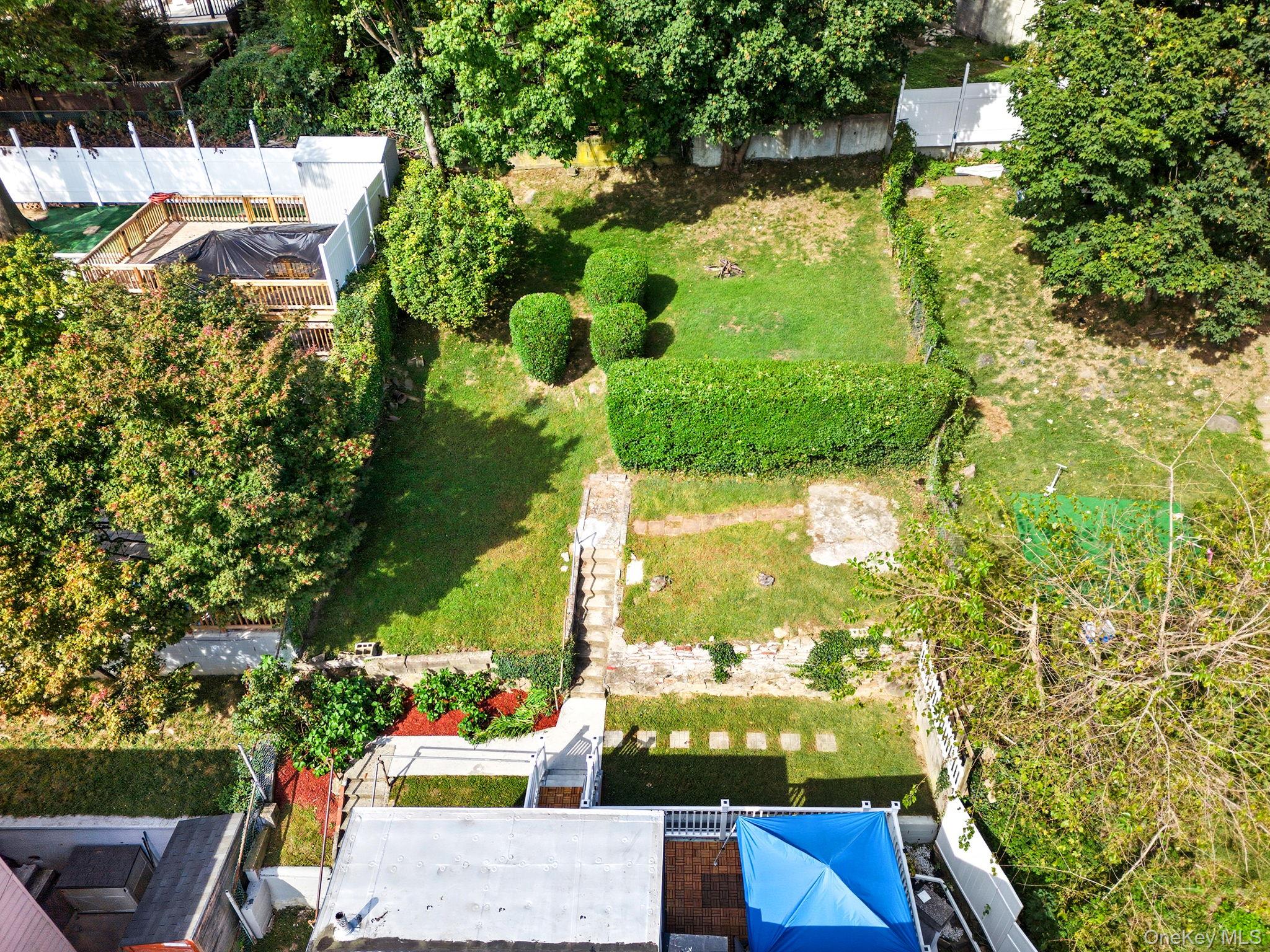 261 Edwards Place