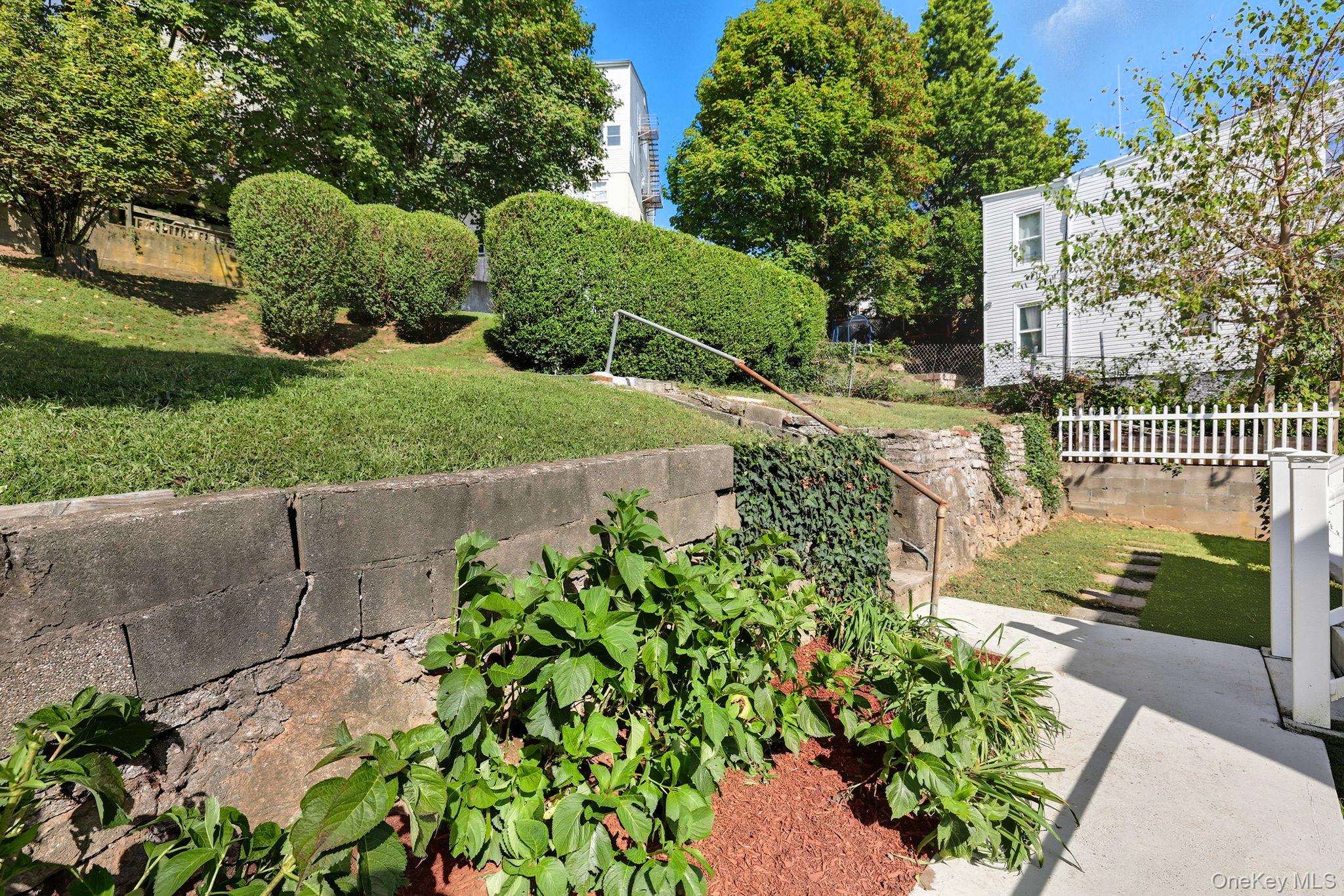 261 Edwards Place